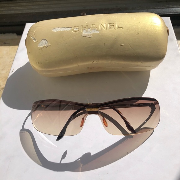 Chanel Rimless Sunglasses - Picture 3 of 6